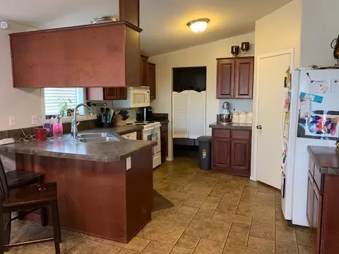 5610 Border Ave, Williston, ND 58801 photo 10