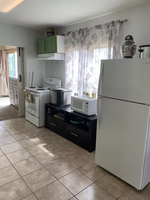 418 Washington Ave, Williston, ND 58801 photo 10