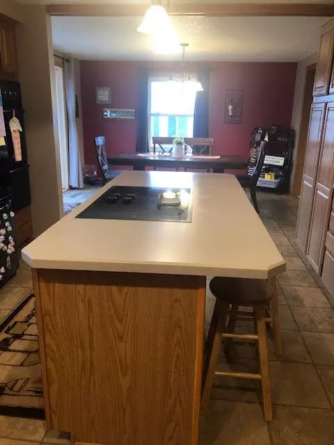1908 Sioux St, Williston, ND 58801 photo 7
