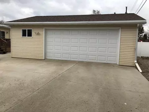 922 2nd Ave W, Williston, ND 58801 photo 39