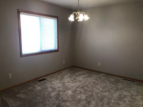 1819 15th Ave W, Williston, ND 58801 photo 7