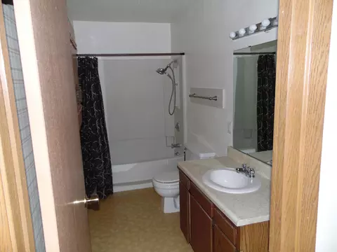 2606 18th Ave W, Williston, ND 58801 photo 11