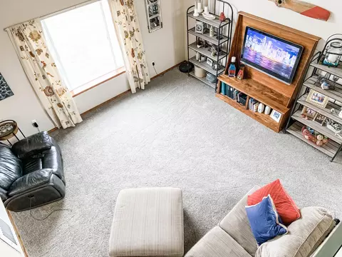 2217 13th Ave E, Williston, ND 58801 photo 9