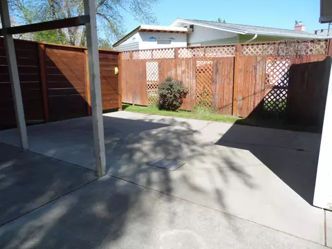 201 14th St E, Williston, ND 58801 photo 43