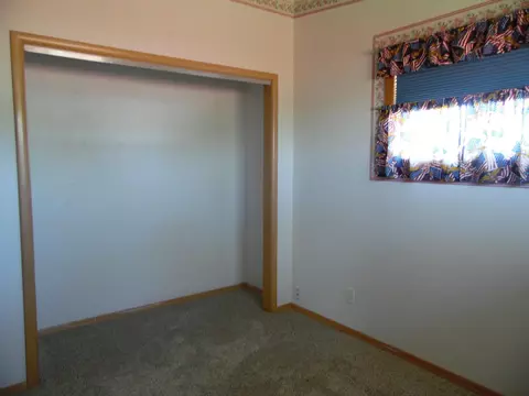 201 14th St E, Williston, ND 58801 photo 25
