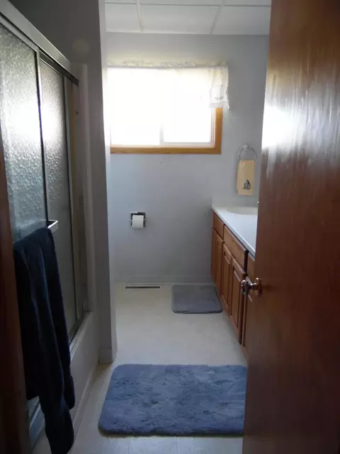 201 14th St E, Williston, ND 58801 photo 22