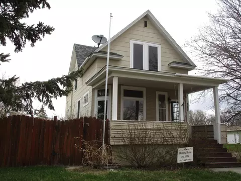 217 2nd Ave E, Velva, ND 58790 photo 2