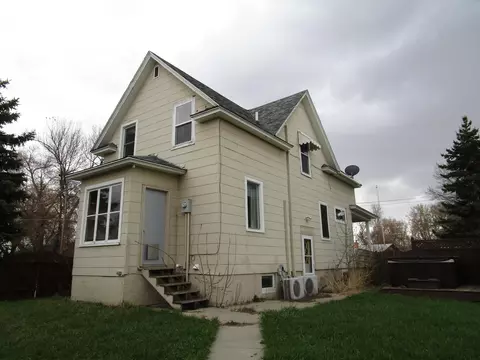 217 2nd Ave E, Velva, ND 58790 photo 4