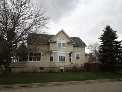 217 2nd Ave E, Velva, ND 58790 photo 3