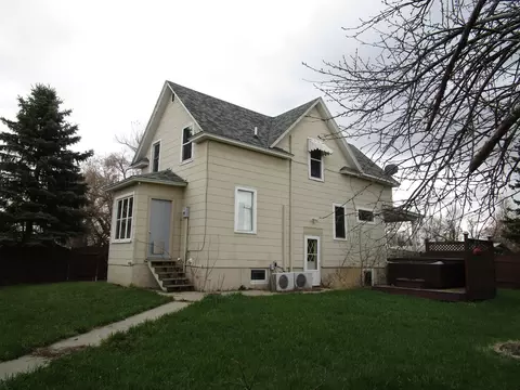 217 2nd Ave E, Velva, ND 58790 photo 5