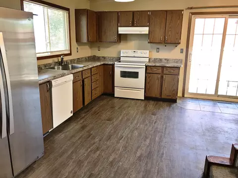 1805 28th St W, Williston, ND 58801 photo 13