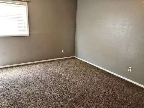 1805 28th St W, Williston, ND 58801 photo 20