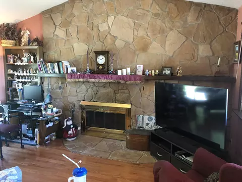 4915 Valley View Dr, Williston, ND 58801 photo 8