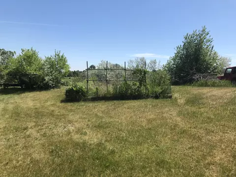 4915 Valley View Dr, Williston, ND 58801 photo 6