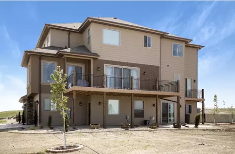 13680 Karen St, Williston, ND 58801 photo 4