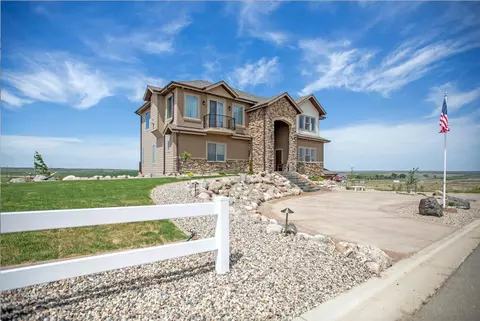 13680 Karen St, Williston, ND 58801 photo 3