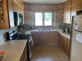 609 14th St W, Williston, ND 58801 photo 5