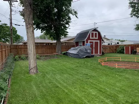 421 13th Ave W, Williston, ND 58801 photo 21