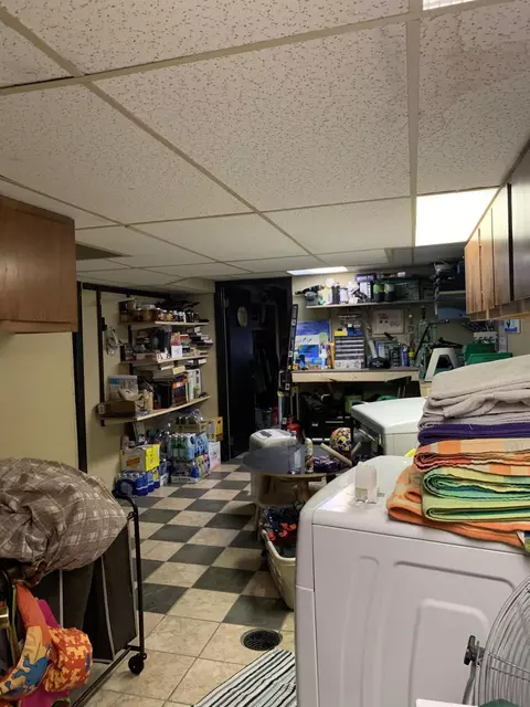 421 13th Ave W, Williston, ND 58801 photo 19