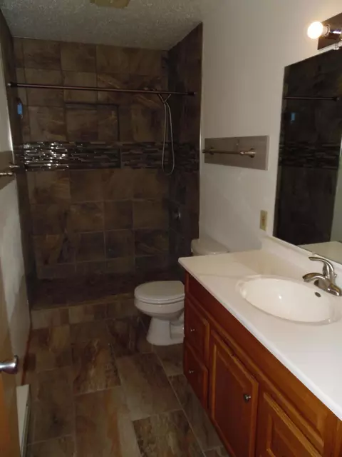 2610 18th Ct W, Williston, ND 58801 photo 10