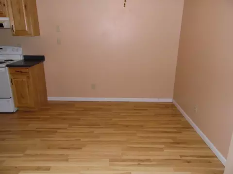 2610 18th Ct W, Williston, ND 58801 photo 6