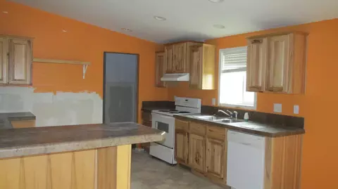 5617 Border Ave, Williston, ND 58801 photo 10