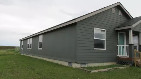 5617 Border Ave, Williston, ND 58801 photo 3