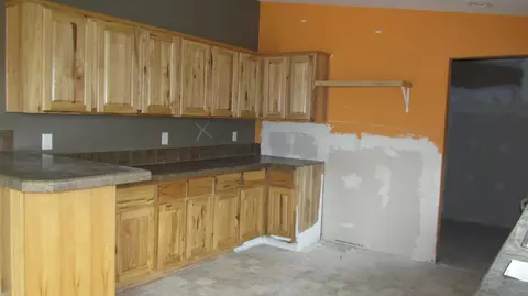 5617 Border Ave, Williston, ND 58801 photo 9