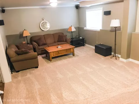 1201 26th St W, Williston, ND 58801 photo 9