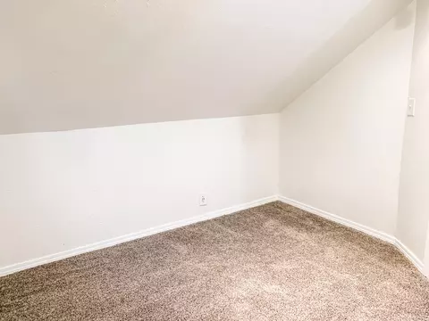 1022 8th Ave W, Williston, ND 58801 photo 23