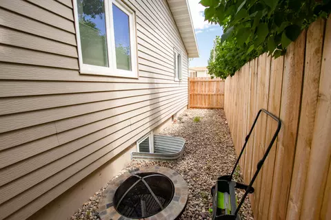 2007 8th Ave E, Williston, ND 58801 photo 27