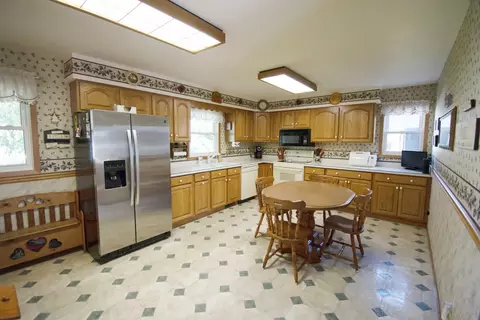 1413 6th Ave W, Williston, ND 58801 photo 18