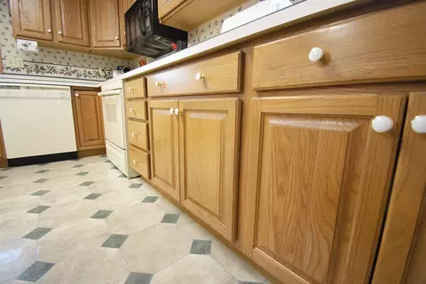 1413 6th Ave W, Williston, ND 58801 photo 22