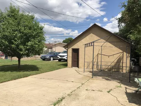 410 3rd Ave E, Williston, ND 58801 photo 11