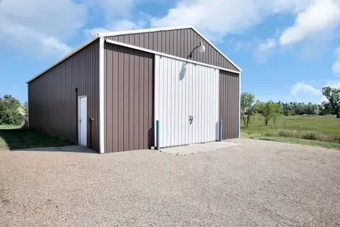 5356 134th Ave NW, Williston, ND 58801 photo 4