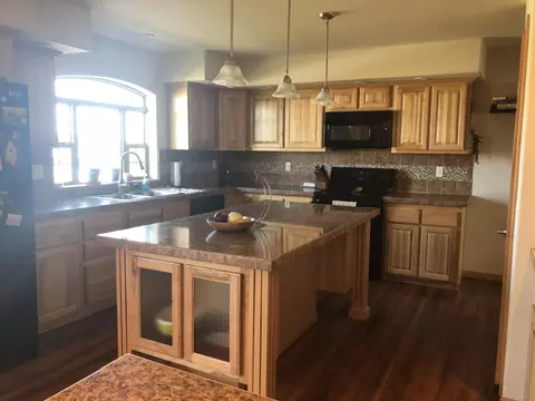 14902 Hoss St, Williston, ND 58801 photo 7