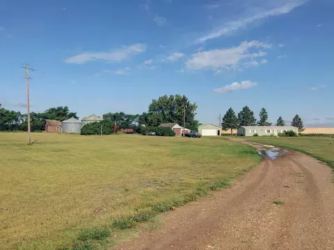 5207 148th Ave NW, Williston, ND 58801 photo 17