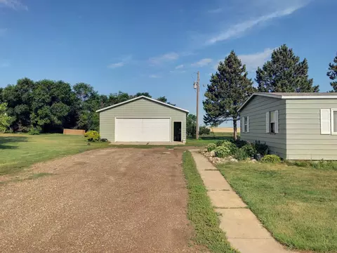 5207 148th Ave NW, Williston, ND 58801 photo 19