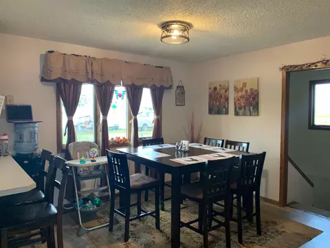 405 E 4th St, Grenora, ND 58845 photo 12