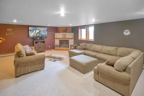 50 73rd St E, Williston, ND 58801 photo 26