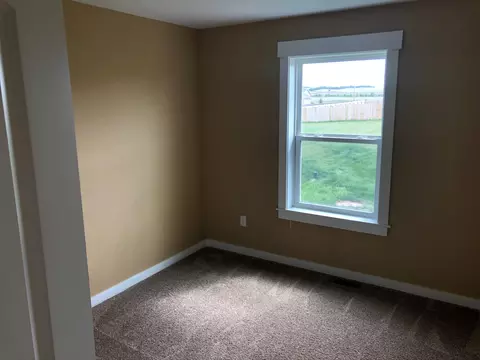 13672 Mulberry Loop NW, Williston, ND 58801 photo 16