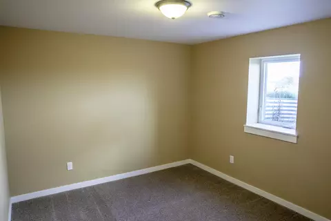 13672 Mulberry Loop NW, Williston, ND 58801 photo 17