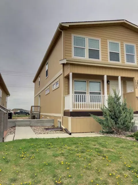 1725 Bison Dr, Williston, ND 58801 photo 1