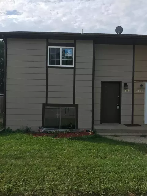 1809 31st St W, Williston, ND 58801 photo 1