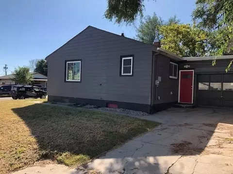 1004 W Broadway W, Williston, ND 58801 photo 2
