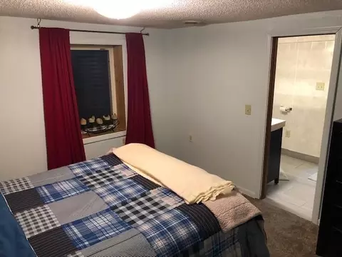 1004 W Broadway W, Williston, ND 58801 photo 16