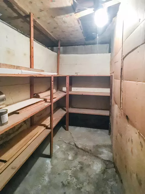 814 6th Ave W, Williston, ND 58801 photo 22