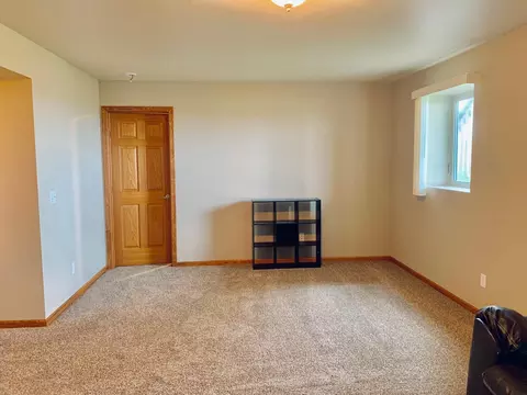3023 Long Branch Ave, Williston, ND 58801 photo 8