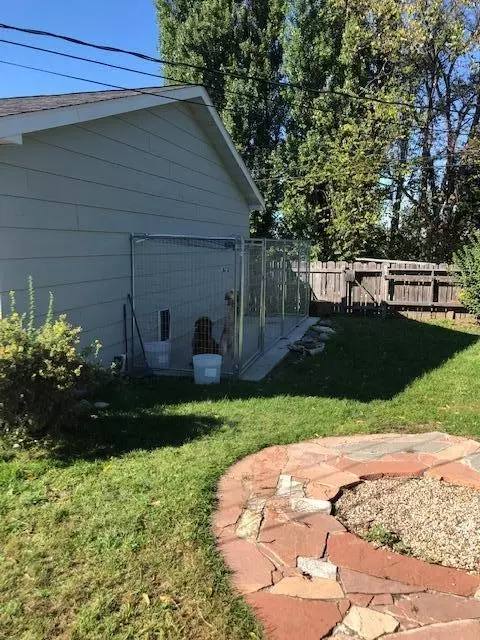 1317 E Hillcourt E, Williston, ND 58801 photo 53
