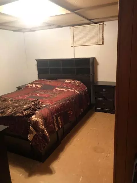 1317 E Hillcourt E, Williston, ND 58801 photo 27
